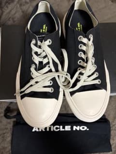 ARTICLE NO. AN-1007 ローカットスニーカー　黒のサムネイル
