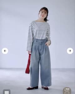 COHINA デニム　コヒナ　ハイウエストタックワイドデニム S 美品のサムネイル