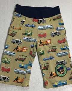 ディズニーリゾート　ハーフパンツのサムネイル
