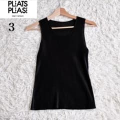 PLEATS PLEASE プリーツ ノースリーブトップス 3 黒 - メルカリ