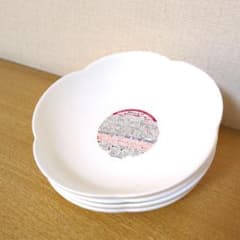 2020 ヤマザキ春のパン祭り　フラワーデザイン 食器セット 4枚のサムネイル