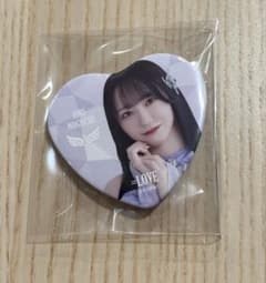 ＝LOVE 野口衣織　缶バッジ　7周年コンサート衣装のサムネイル