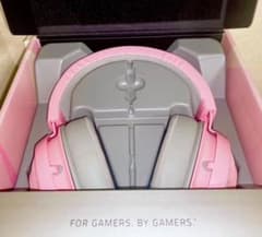 Razer KRAKEN (ステッカー ダウンロードコード付き)のサムネイル