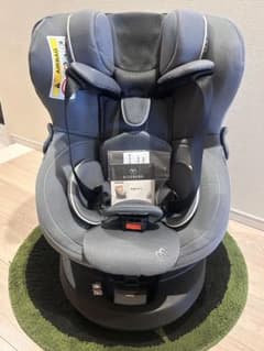 【早い者勝ち❣美品】カーメイト エールベベ クルット6i プレミアム エアリー⭐︎ 専門家も選ぶチャイルドシート※『エールベベ・クルット』に、側突安全