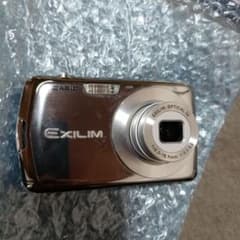 CASIO EXILIM EX-Z1 シルバー - メルカリ