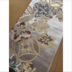 袋帯 花柄模様 西陣　六通柄袋帯　七宝花文　金銀糸　緞子のサムネイル