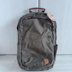 新品】フェールラーベン リュック Raven20L Dark Olive - メルカリ
