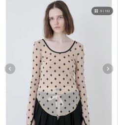 sorinスワンレイク Uネックトップのサムネイル