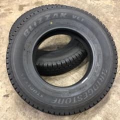 185R14 LT 8PR   ブリヂストン　ライトトラックタイヤ　新品2本のサムネイル