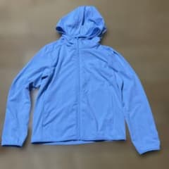 UNIQLO 水色 パーカー 130 エアリズム　UVカット　キッズ　ジュニア