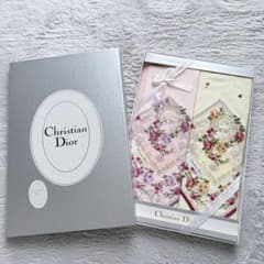 Christian Dior ハンカチ 2枚セット - メルカリ