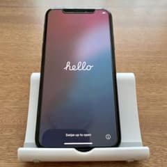 iPhone Xs 64GB SIMフリー スペースグレイのサムネイル