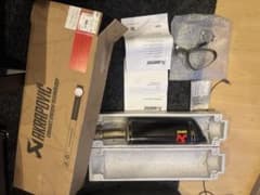 Akrapovic スリップオンマフラー カーボンファイバーのサムネイル
