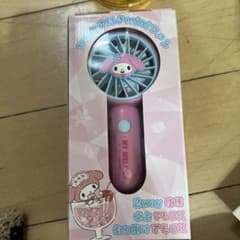 マイメロディ カラビナスタンドつきミニファン 本体のサムネイル