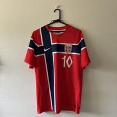 ノルウェー代表　ウーデゴール　ユニフォーム 正規品(レプリカ) Mのサムネイル