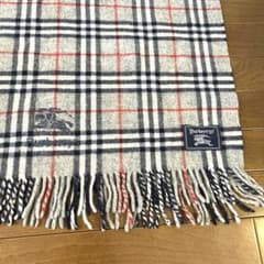 ♦︎未使用バーバリー　ウール100ひざ掛け　グレー バーバリーBURBERRY ウールひざ掛け グレー - メルカリ