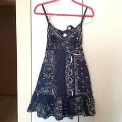 GUESS ネイビーワンピースのサムネイル