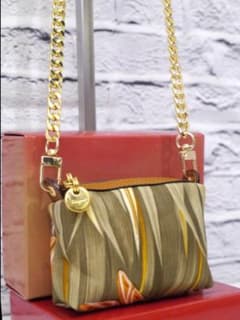 【美品】フェラガモ ボタニカル柄 チェーンショルダー ミニ バッグ ネックポーチ 美品】フェラガモ ボタニカル柄 チェーンショルダー ミニ バッグ