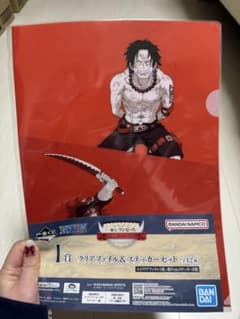 이치 반 쿠지 ONE PIECE 클리어 파일 & 스티커 세트