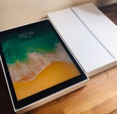 iPad pro 12.9int 32GB wifi 1世代のサムネイル