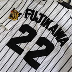 阪神タイガース 藤川球児 ユニフォーム 22番 Sサイズ - メルカリ