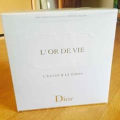 Dior ディオール 美容液 クリームのセットのサムネイル