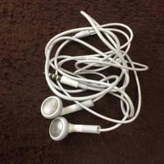 iPhone4s イヤホン 正規品のサムネイル
