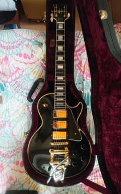 Gibson レスポールカスタム ブラックビューティ 3PU 鑑定書付 - メルカリ