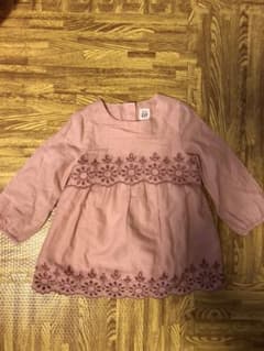 新品✳︎Baby gap ワンピースのサムネイル