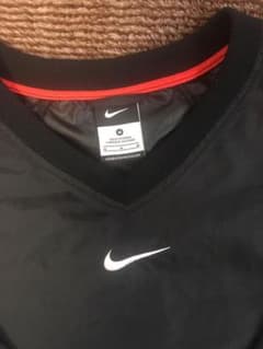 NIKE Vジャンのサムネイル