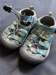 【KEEN】 キーン サンダル　15センチのサムネイル