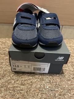 【新品未使用】NEWBALANCE(ニューバランス)キッズスニーカー13.0cmのサムネイル