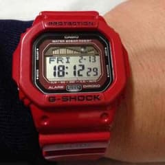 G-SHOCK  赤のサムネイル