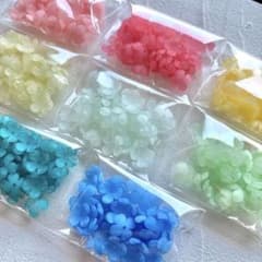 手染めビーズ フラワービーズ - メルカリ