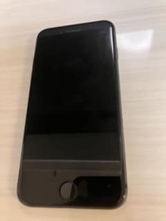 Apple iPhone 8 64GB 本体のサムネイル