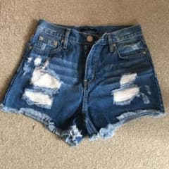 デニムショートパンツのサムネイル