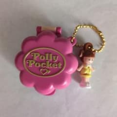 ガチャガチャ　Polly Pocket 花形のサムネイル