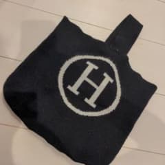 ニットのトートバッグのサムネイル
