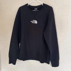 THE NORTH FACE ブラック スウェット XLのサムネイル