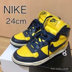 【期間限定】NIKE ナイキ AIR 24cm スニーカー　ハイカットのサムネイル
