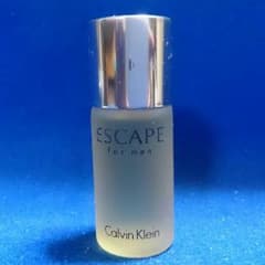 カルバン・クラインのESCAPE、15mlです。のサムネイル