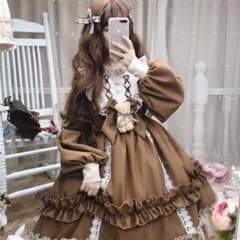 ロリータのサムネイル
