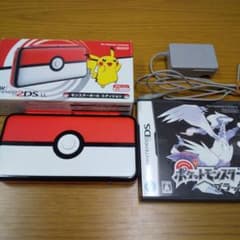 Newニンテンドー2DS LL モンスターボールエディションのサムネイル