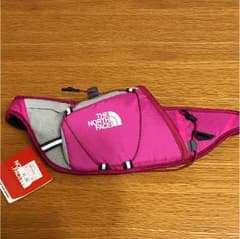 ノースフェイス ランニング ウエストポーチ 新品 ♡値下げ♡のサムネイル