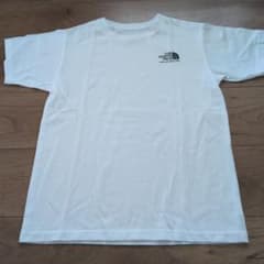 THE NORTH FACE Tシャツ 150cmのサムネイル