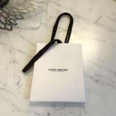LAURA MERCIER ショップ袋　リボン付き　白のサムネイル