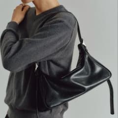 WYM LIDNM EMBOSSED SOFTGLOW SHOULDER BAGのサムネイル