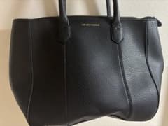 EMPORIO ARMANI ブラックレザートートバッグのサムネイル