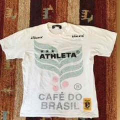 アスレタのTシャツのサムネイル