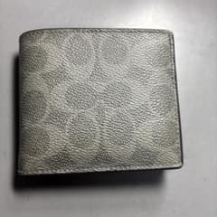 美品】COACH（コーチ）二つ折り財布 シグネチャー グレー - メルカリ